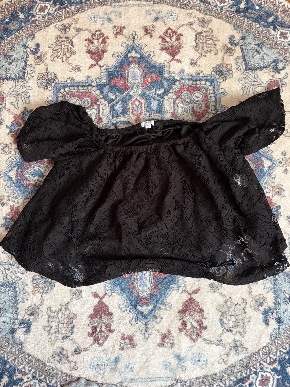 Ardene Black Lace Puff Sleeve Top